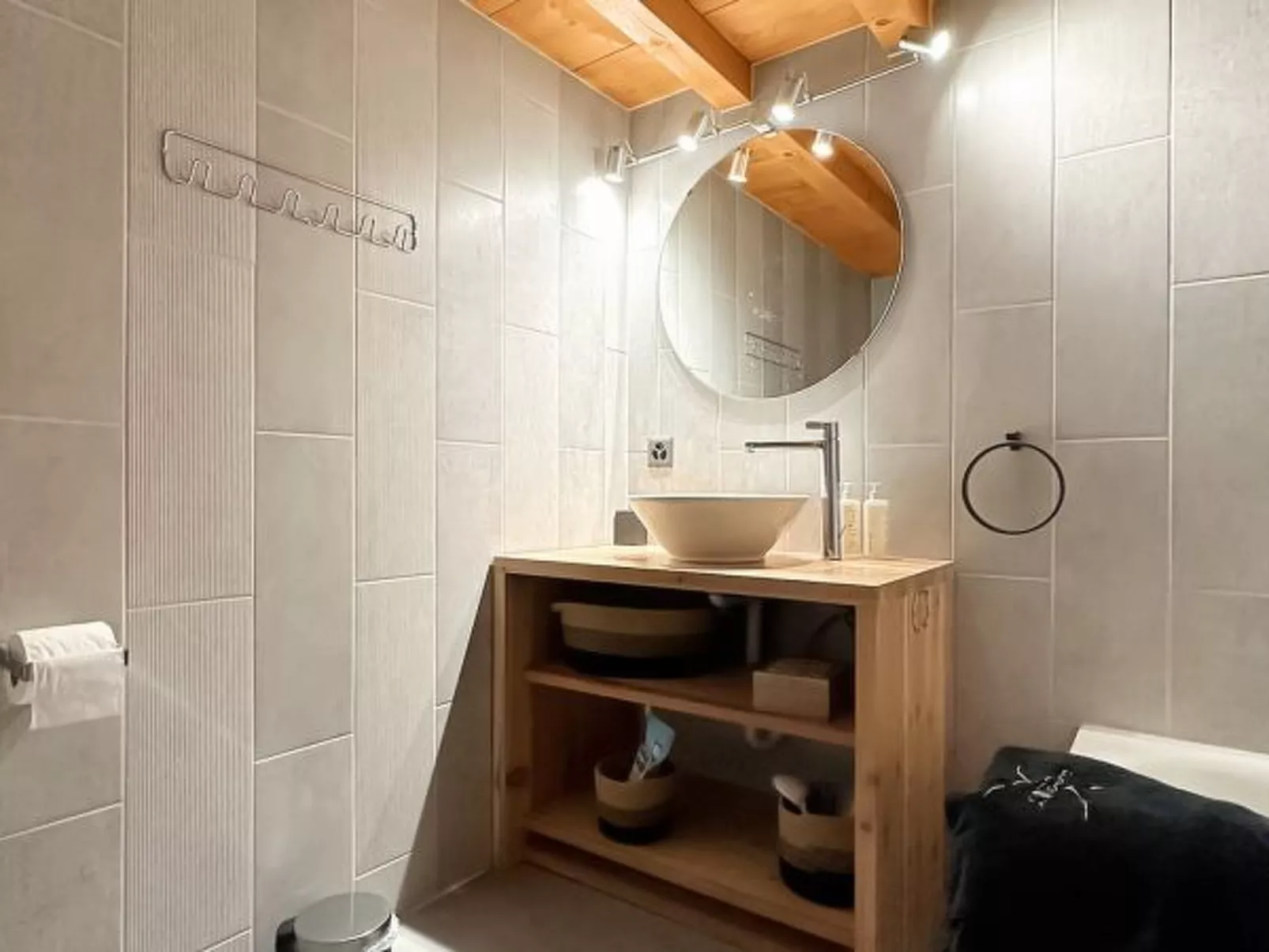 Hakuna Matata- 4 Vallees  Swiss Alps - Dedans