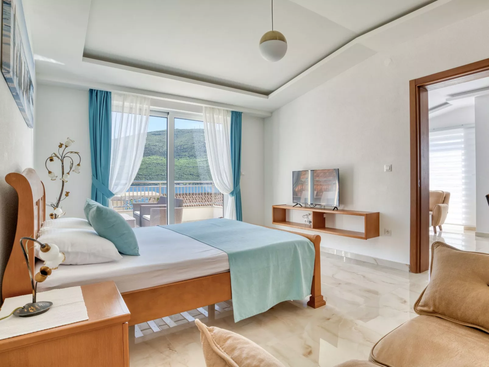 Ljubica Superior 3-Zimmer-Apartment mit Meerblick - Drinnen