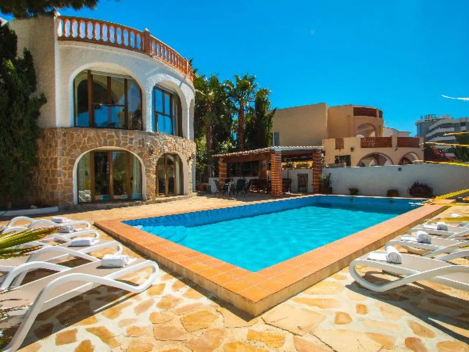 Villa Cintya - PlusHolidays - Image-tags.info