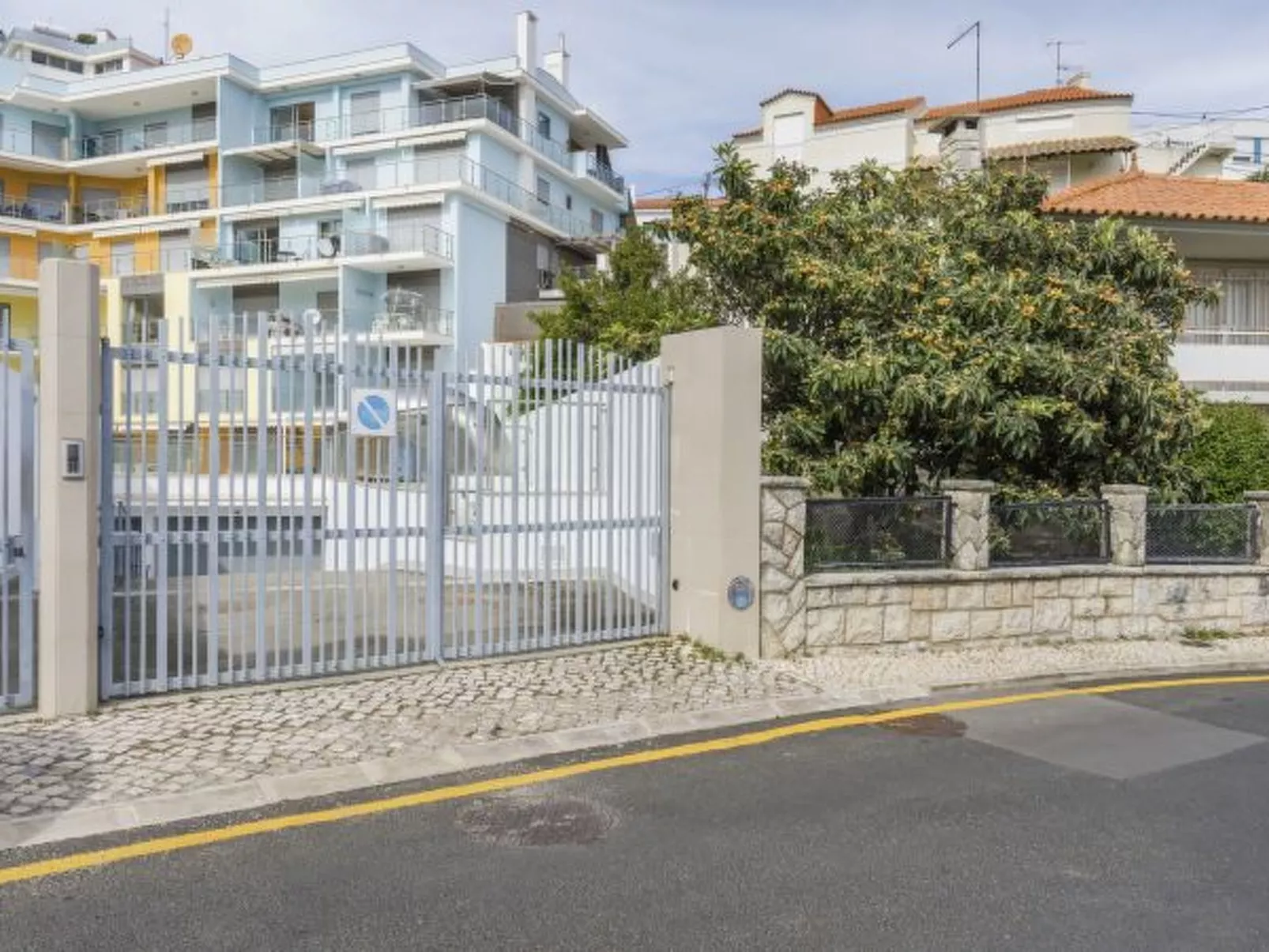 Sesimbra Prime Apartment - Outside