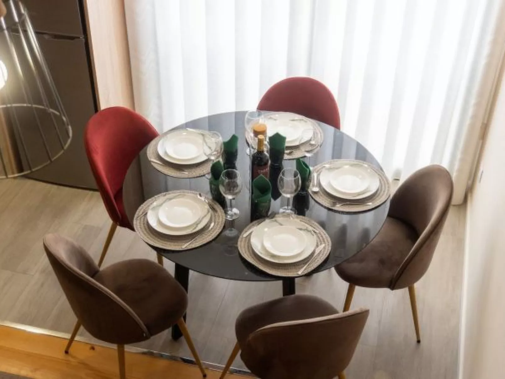 CITY CENTER COMFORT APARTMENT B by VACATIONY - Inside