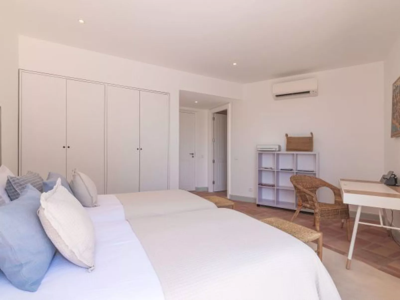 Casa Velha: Pool & Ocean View - Inside