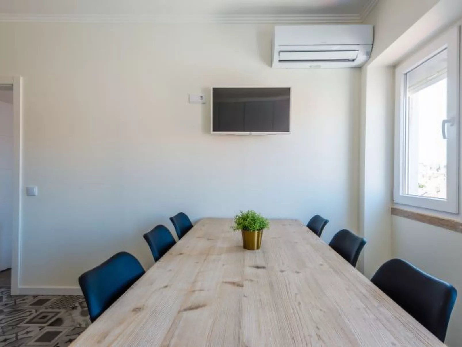 Bela Vista C in Lisboa - Inside