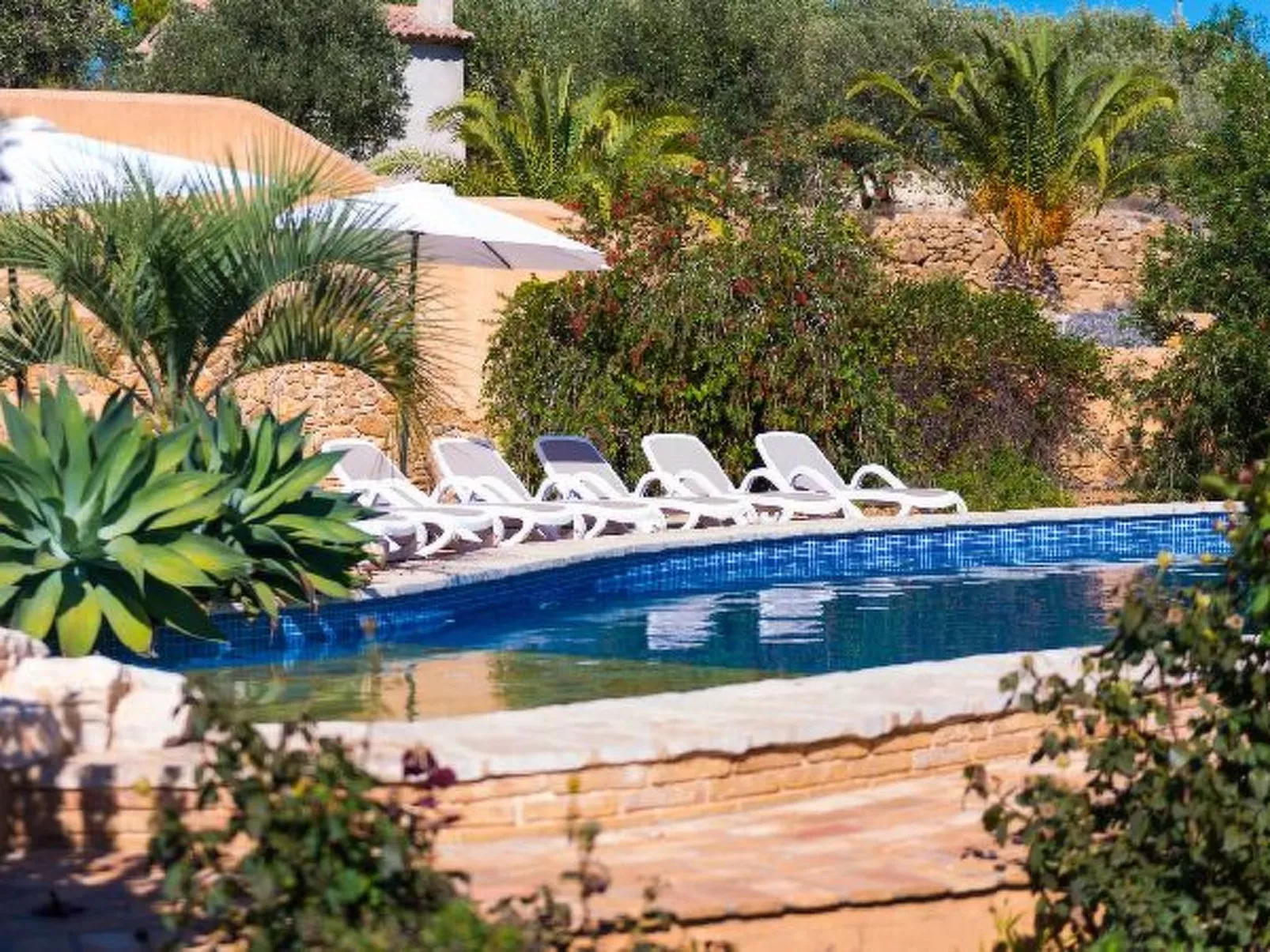 Villa Paraiso - PlusHolidays - Image-tags.info