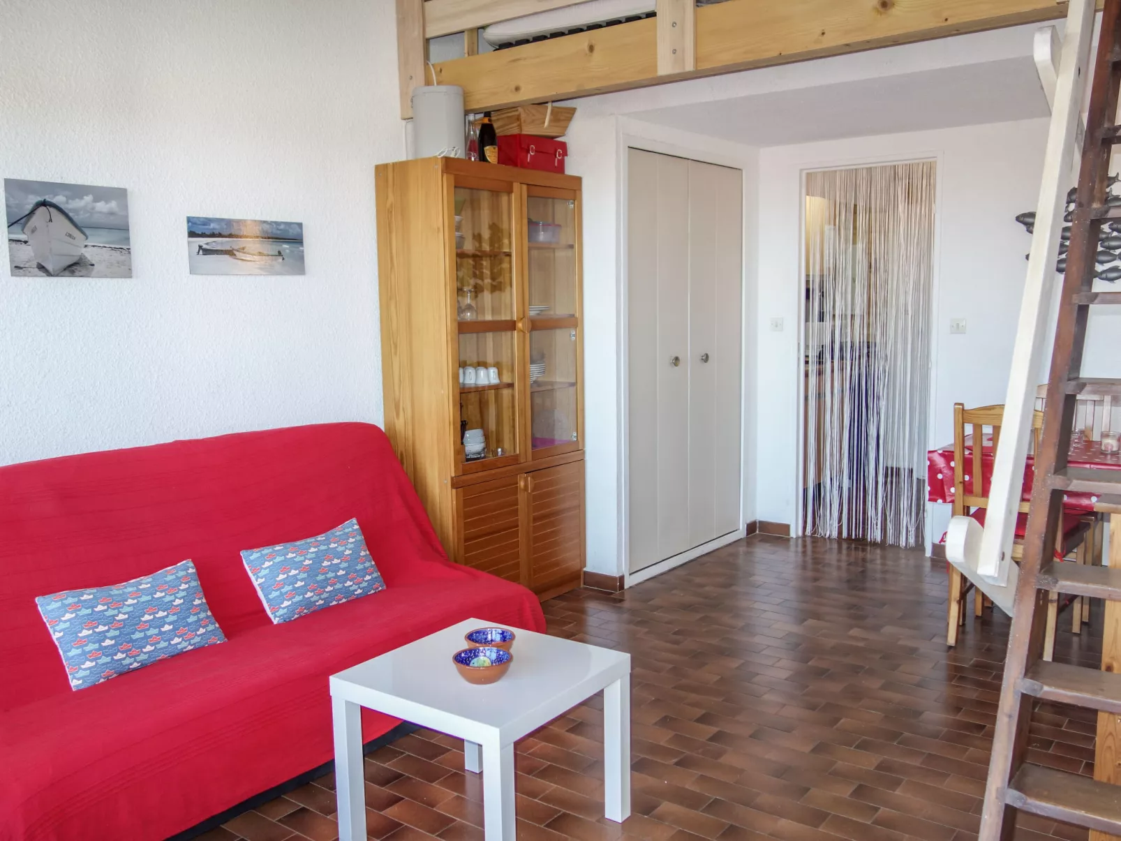 Les Hameaux de l'Ile Rousse - Inside