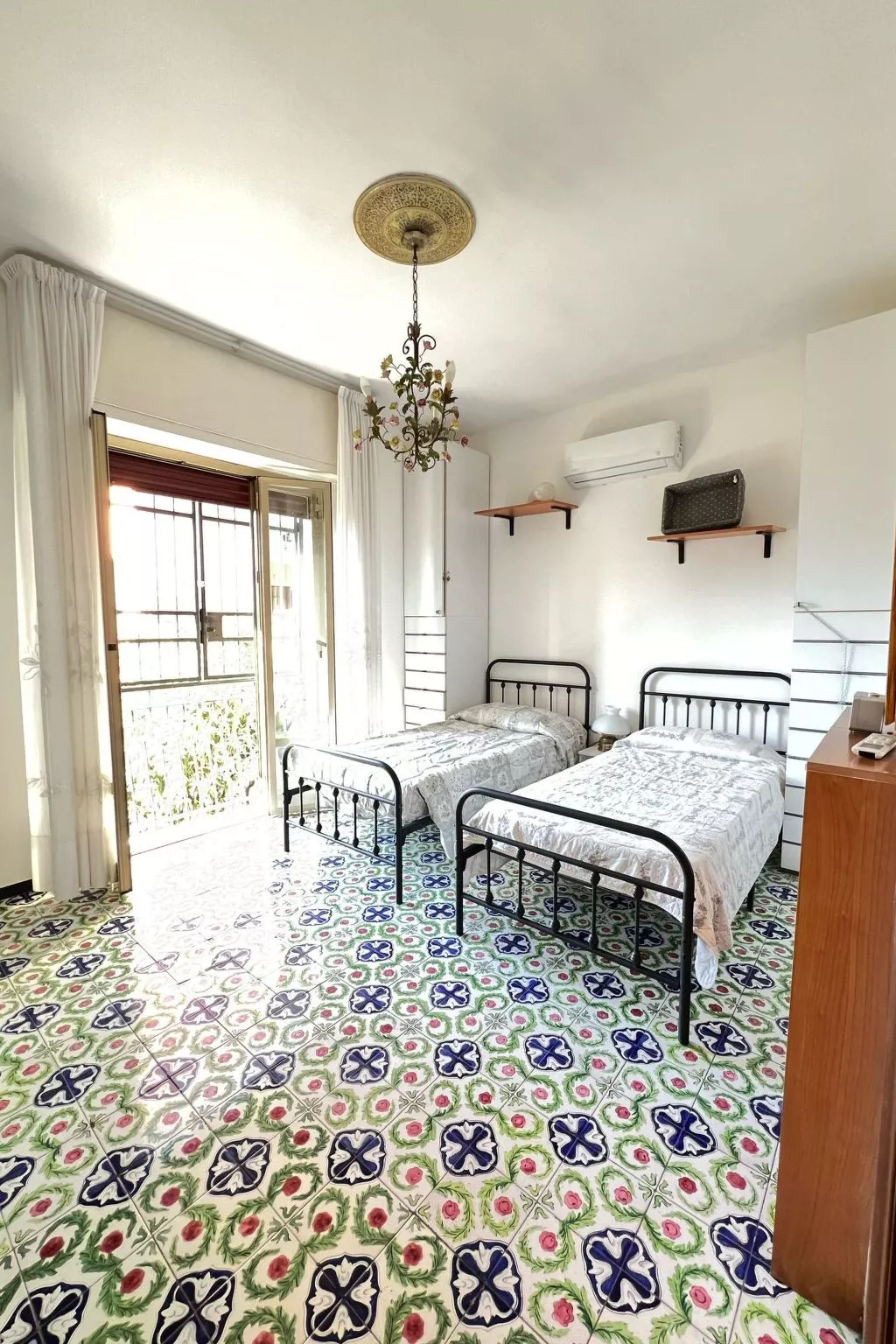 Oase der Entspannung mit Panoramablick - Image-tags.info