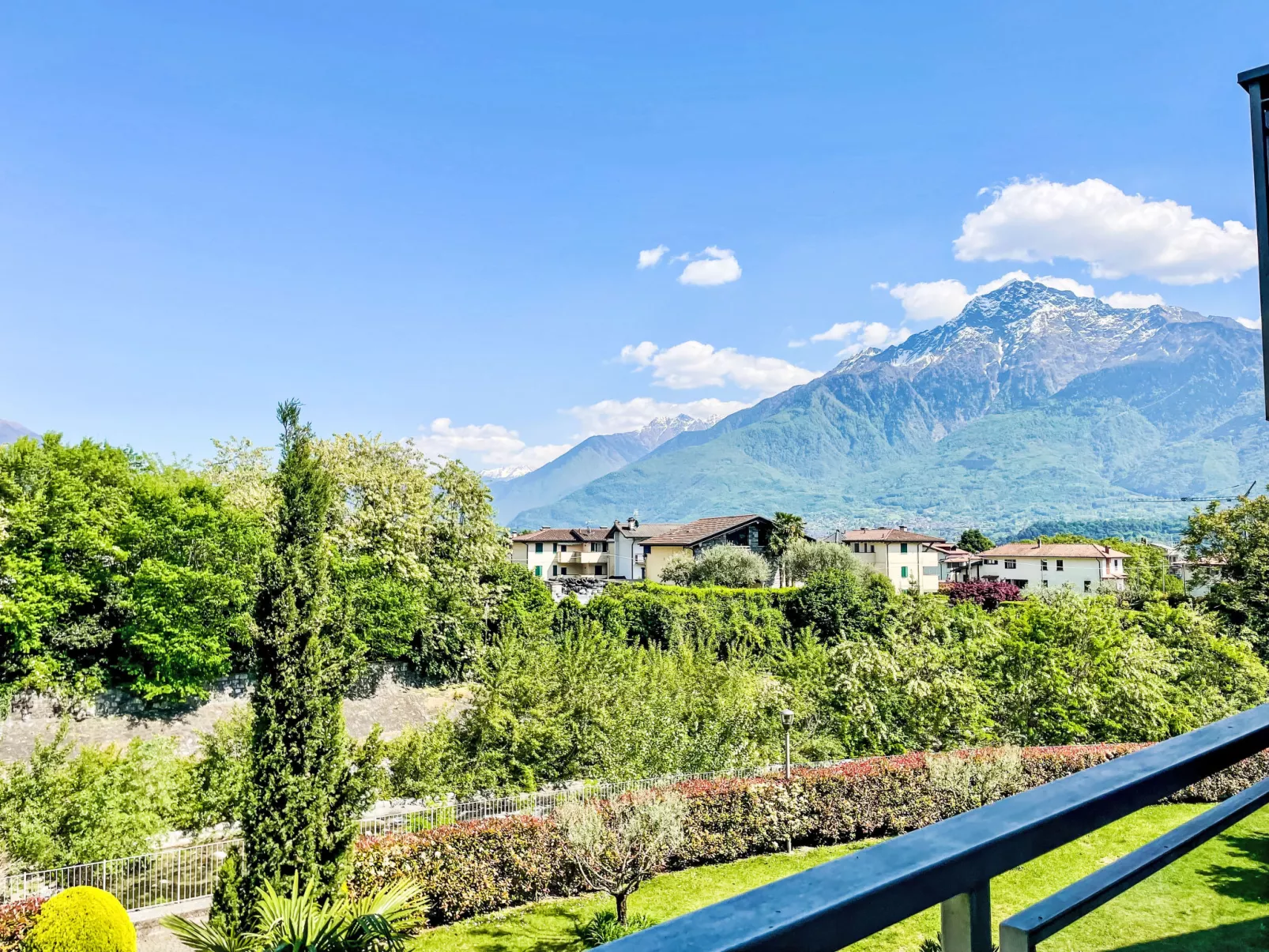 Sole e Fiori - Draußen