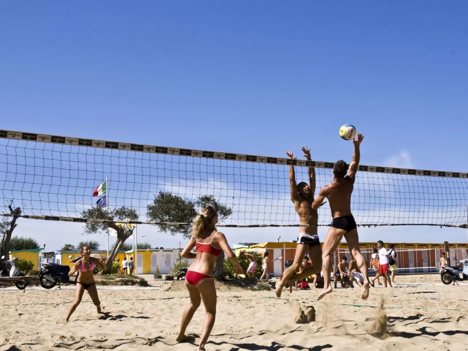 Haus in Lido Di Volano mit Terrasse, Garten und Grillplatz - Image-tags.info