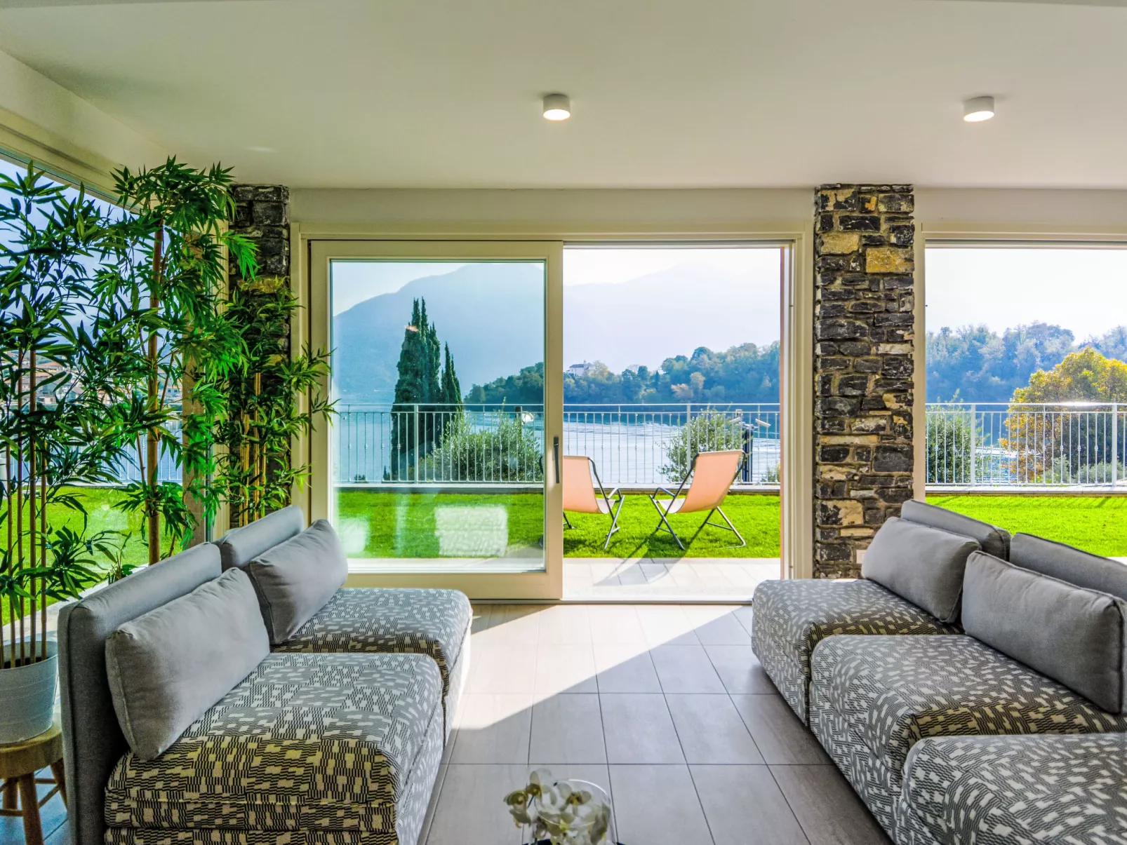 The View Lake Como - Dedans