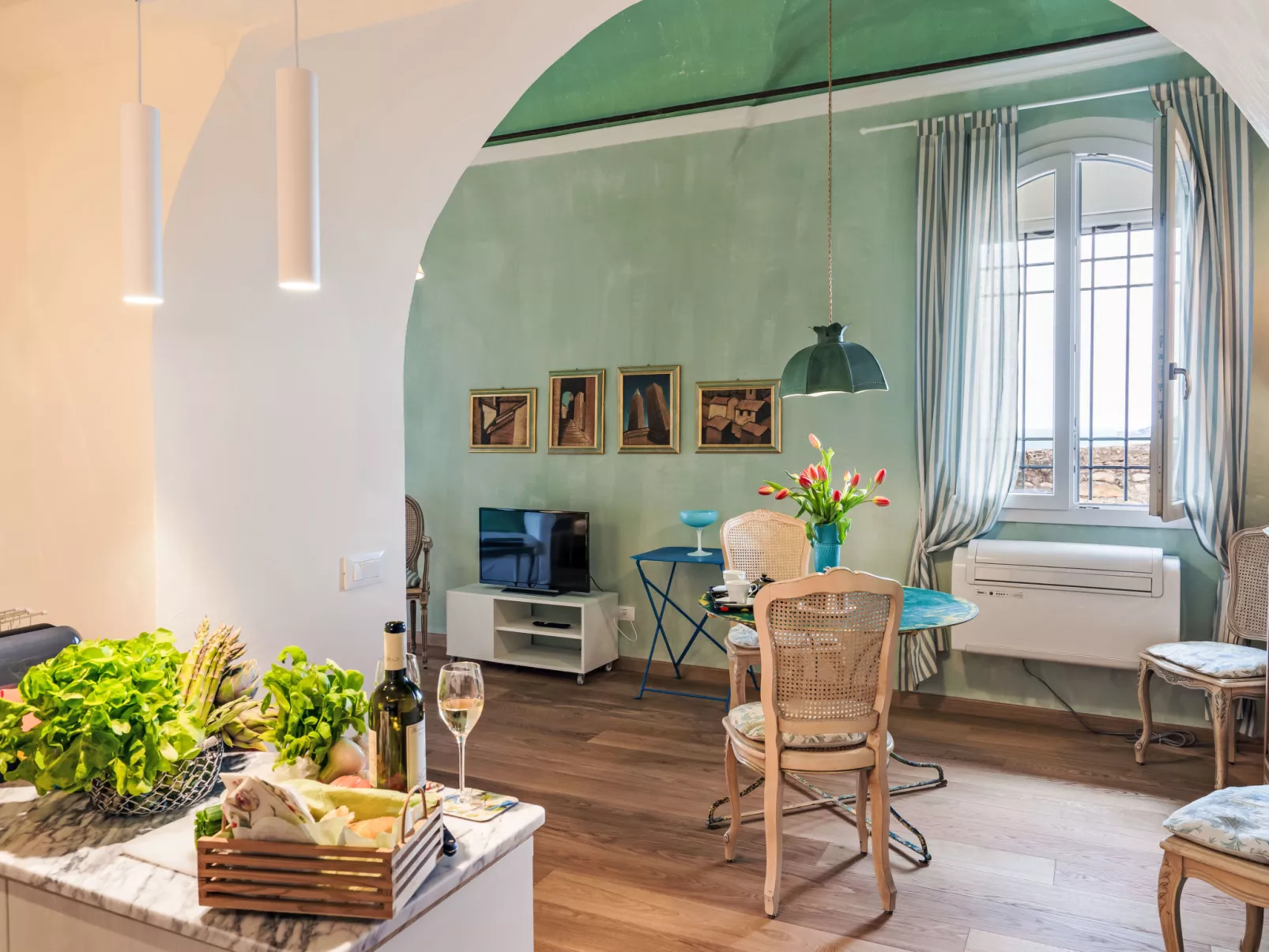 Kloster Parasio - Inside