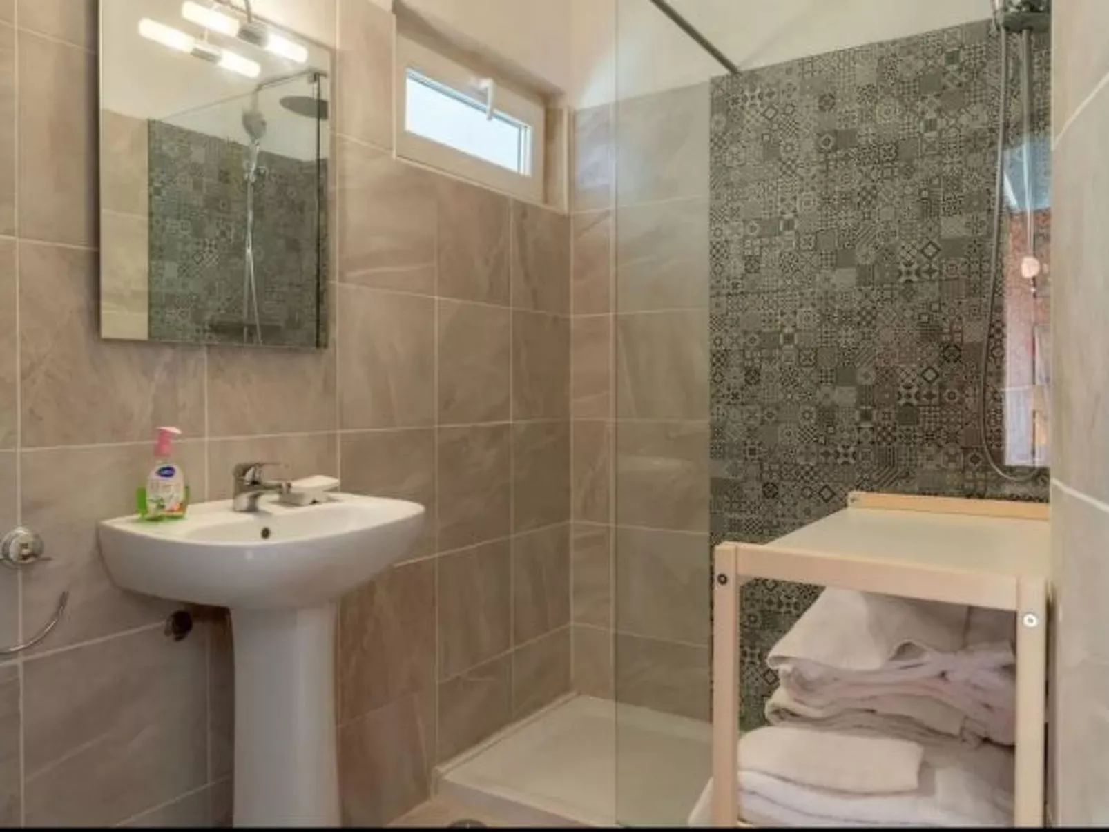 CARVOEIRO POOL HOUSE by VACATIONY - Inside