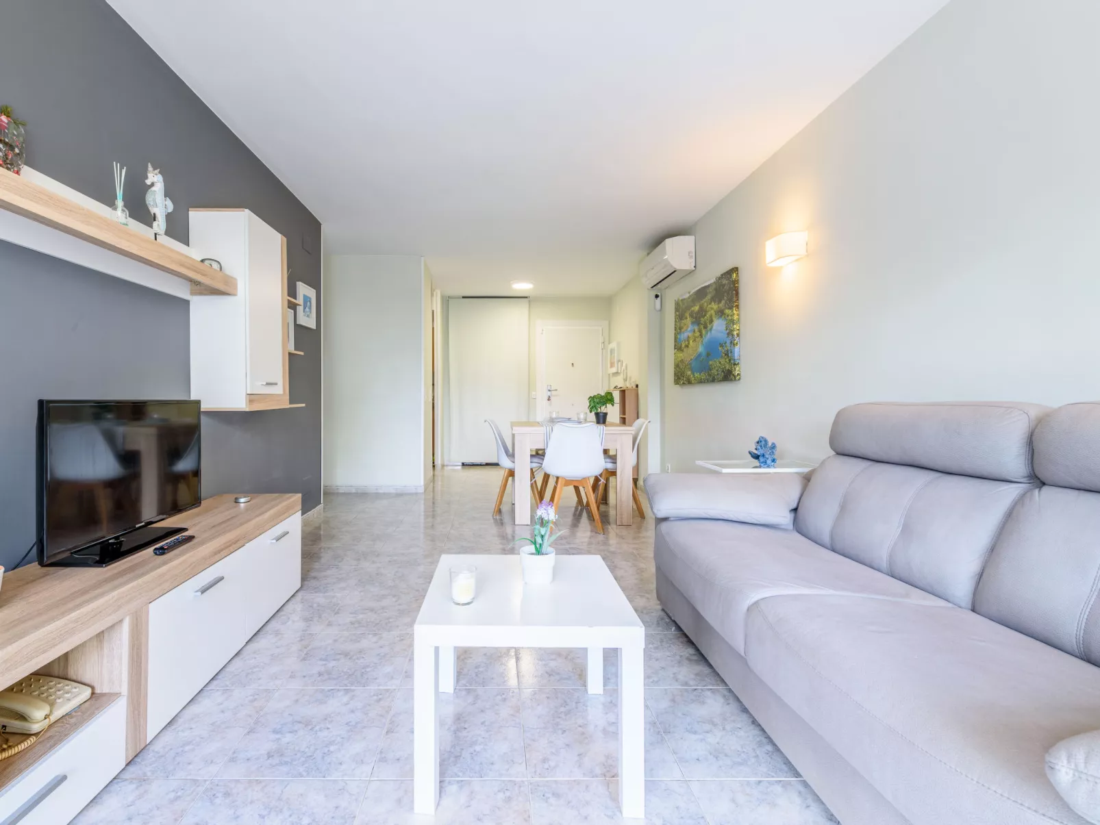 Village Park - Dedans