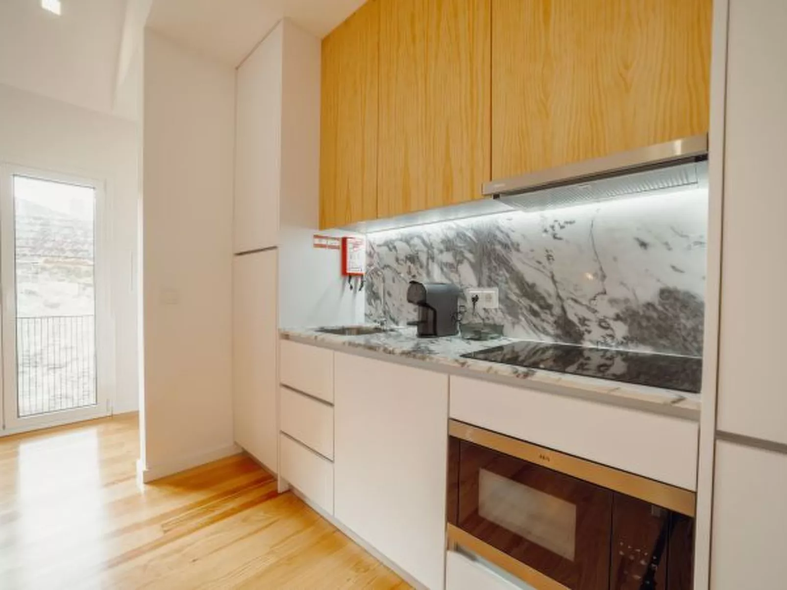 COURTYARD OPORTO DESIGN APARTMENT J - Drinnen