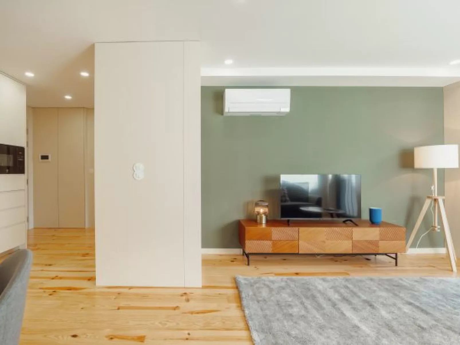 GAIA PREMIUM B APARTMENT by VACATIONY - Inside