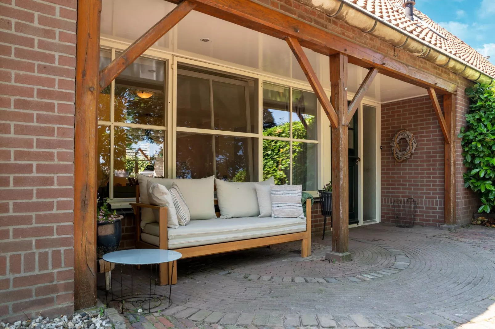 Vakantiewoning de Zwaluw-Terrace balcony