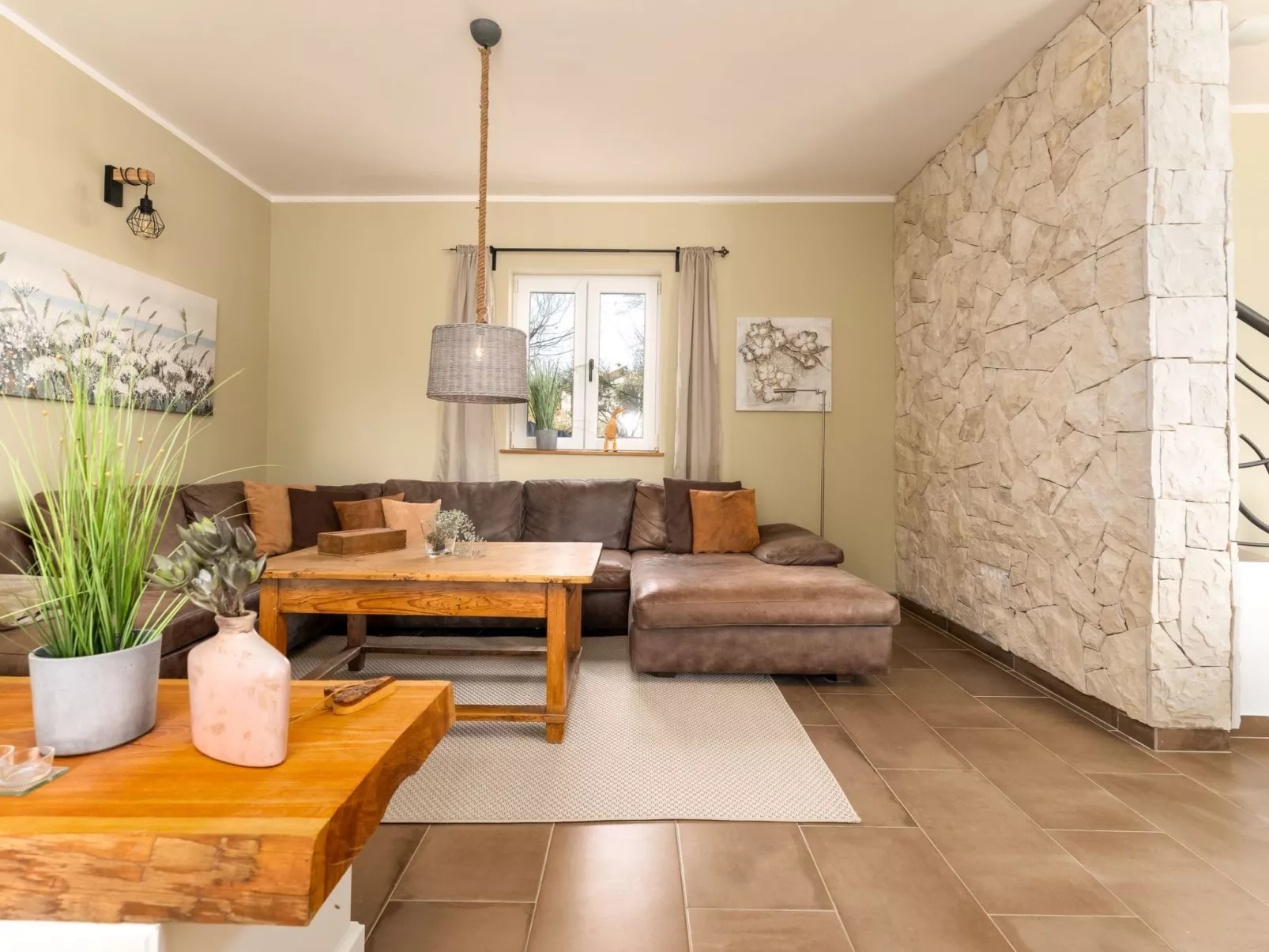 Eine luxuriöse Villa "Maslina" mit Pool und Grill - Dedans