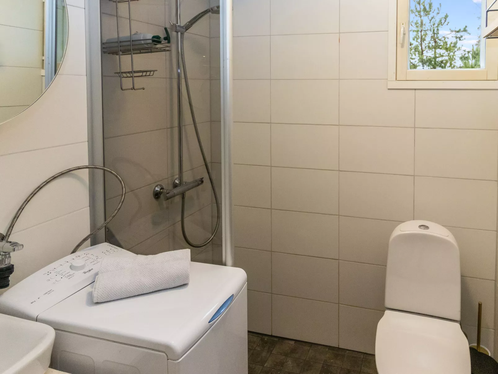 Korpilammenhuvilat 7a - Inside