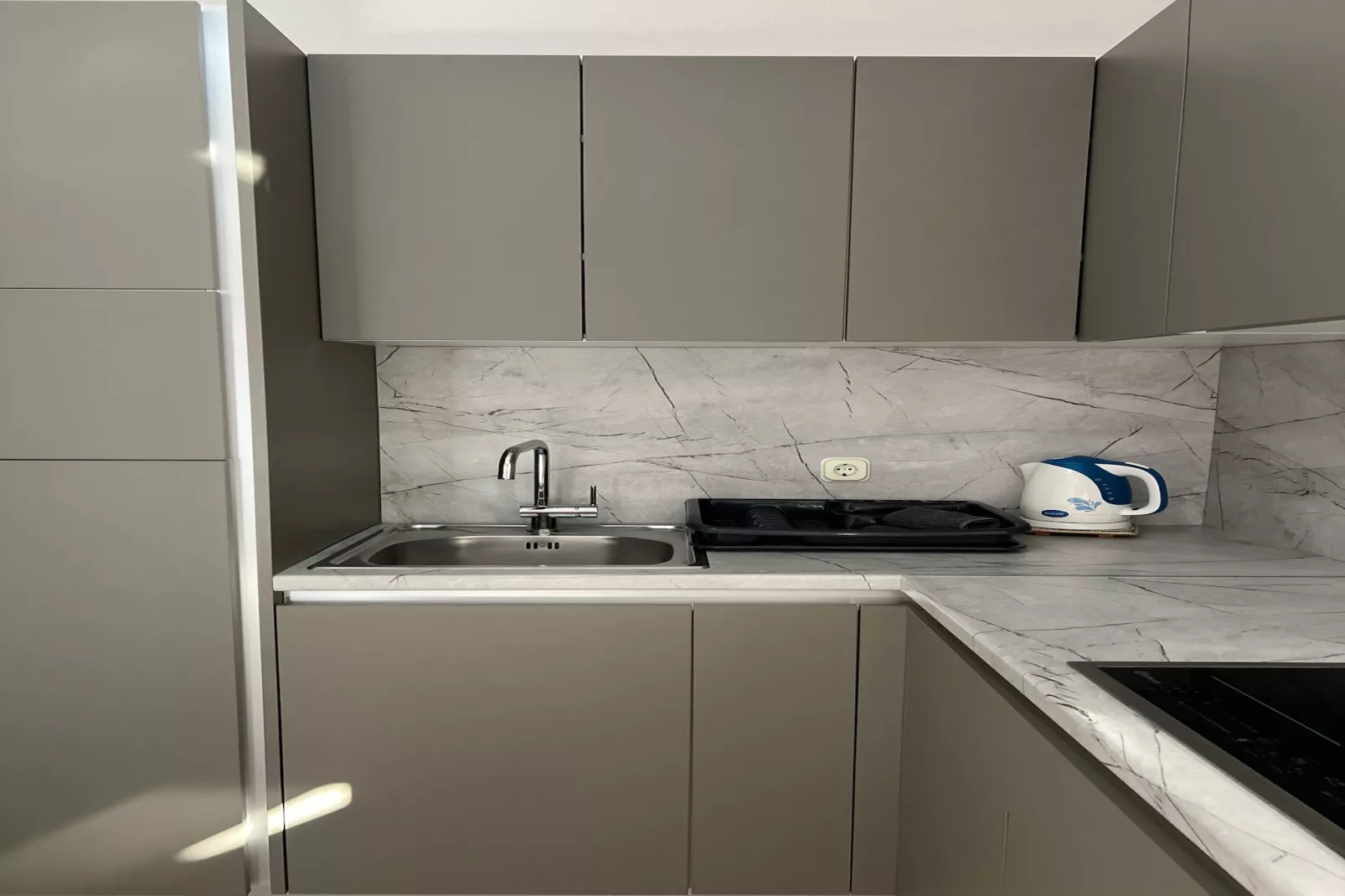 Apartment Lavaran 3 - Kitchen