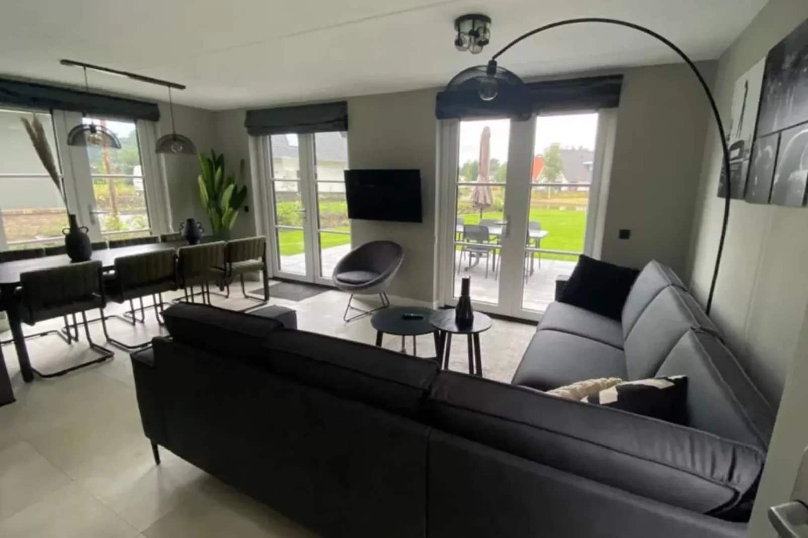 Resort De Achterhoek 33-Living room