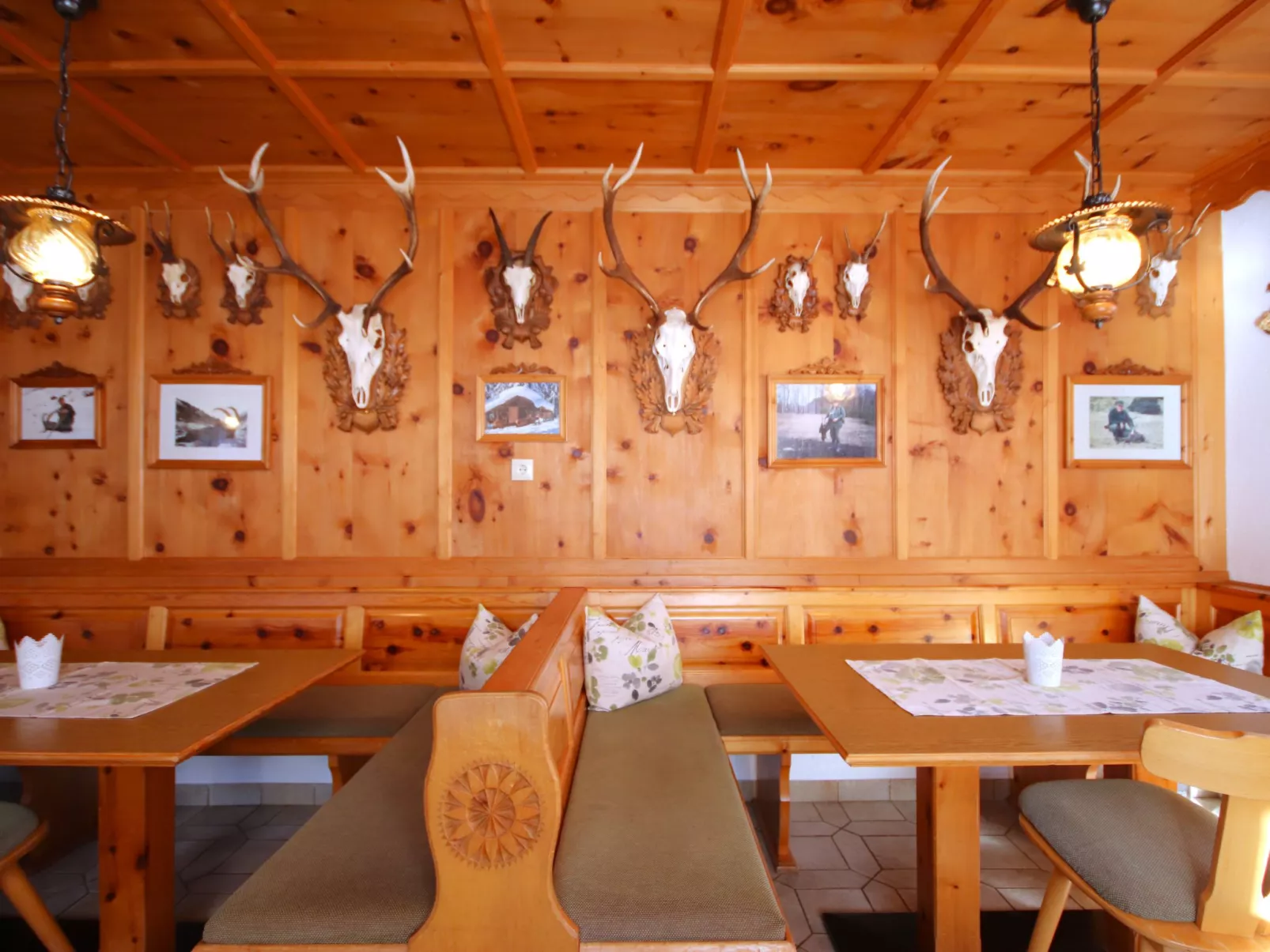 Garni Regina - Inside