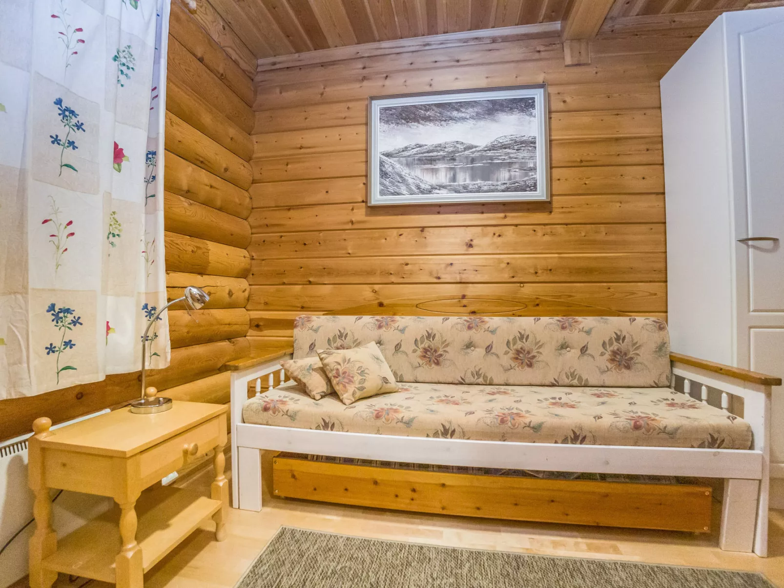 Kaukonraitti 4 c 2 - Dedans