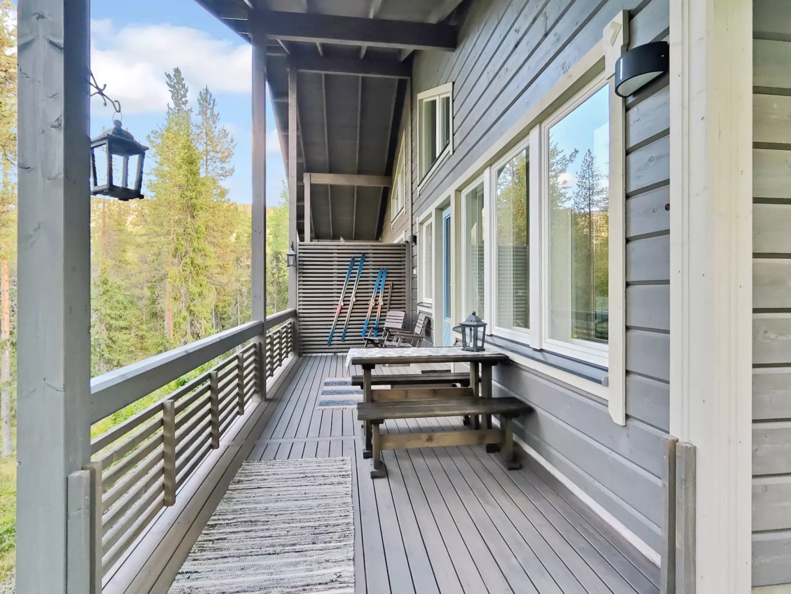 Ruka sinirinta as. 1 - Dedans