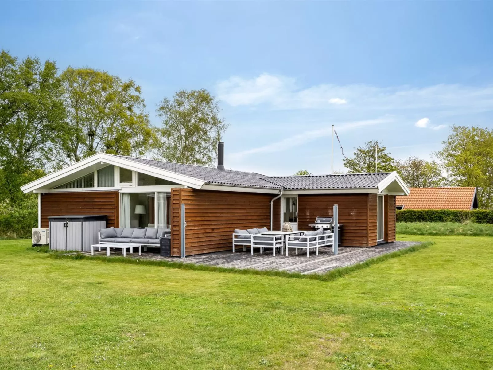 "Karin" - 300m from the sea - Outside