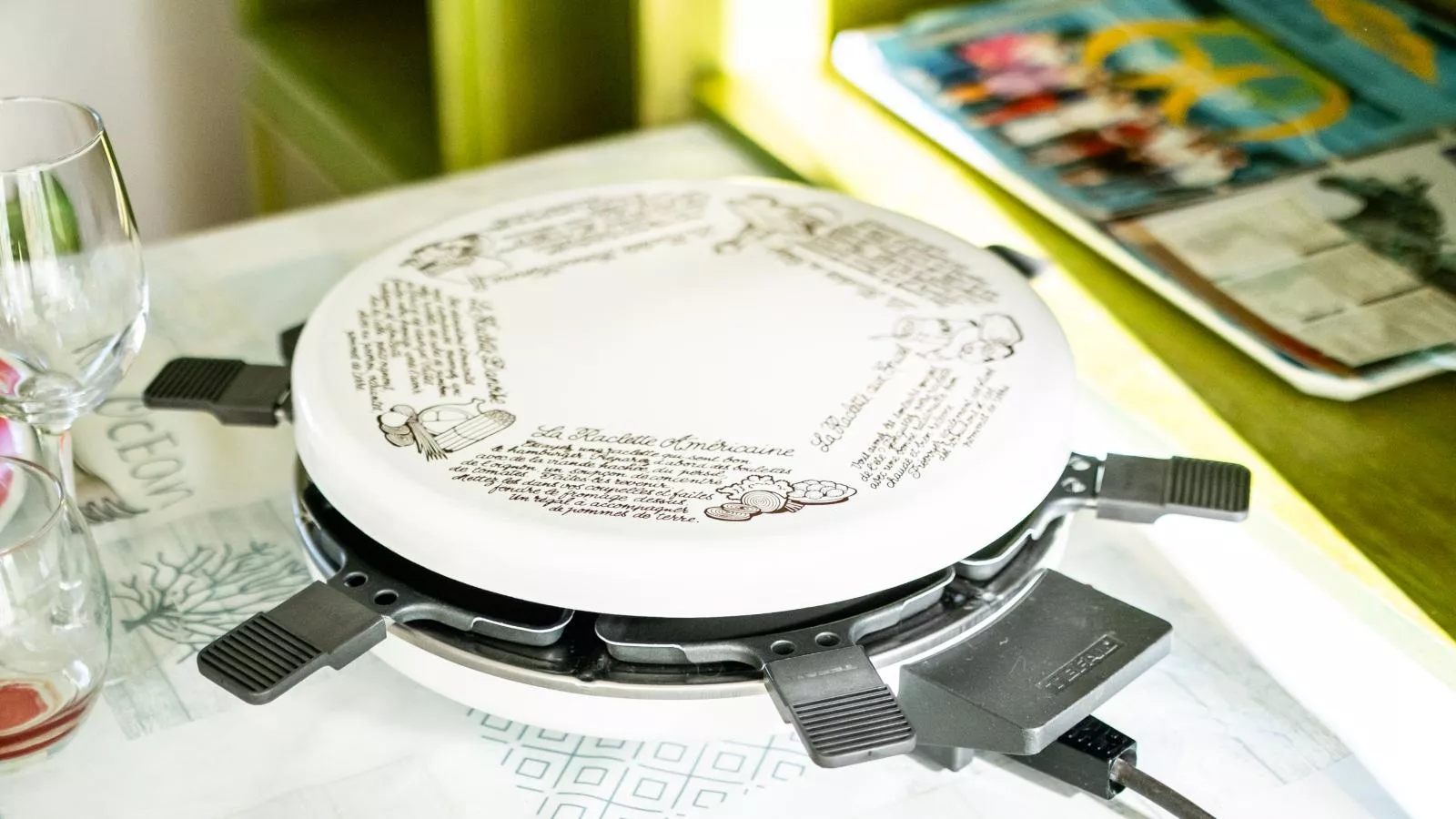 Zeezicht 7e - Esszimmer