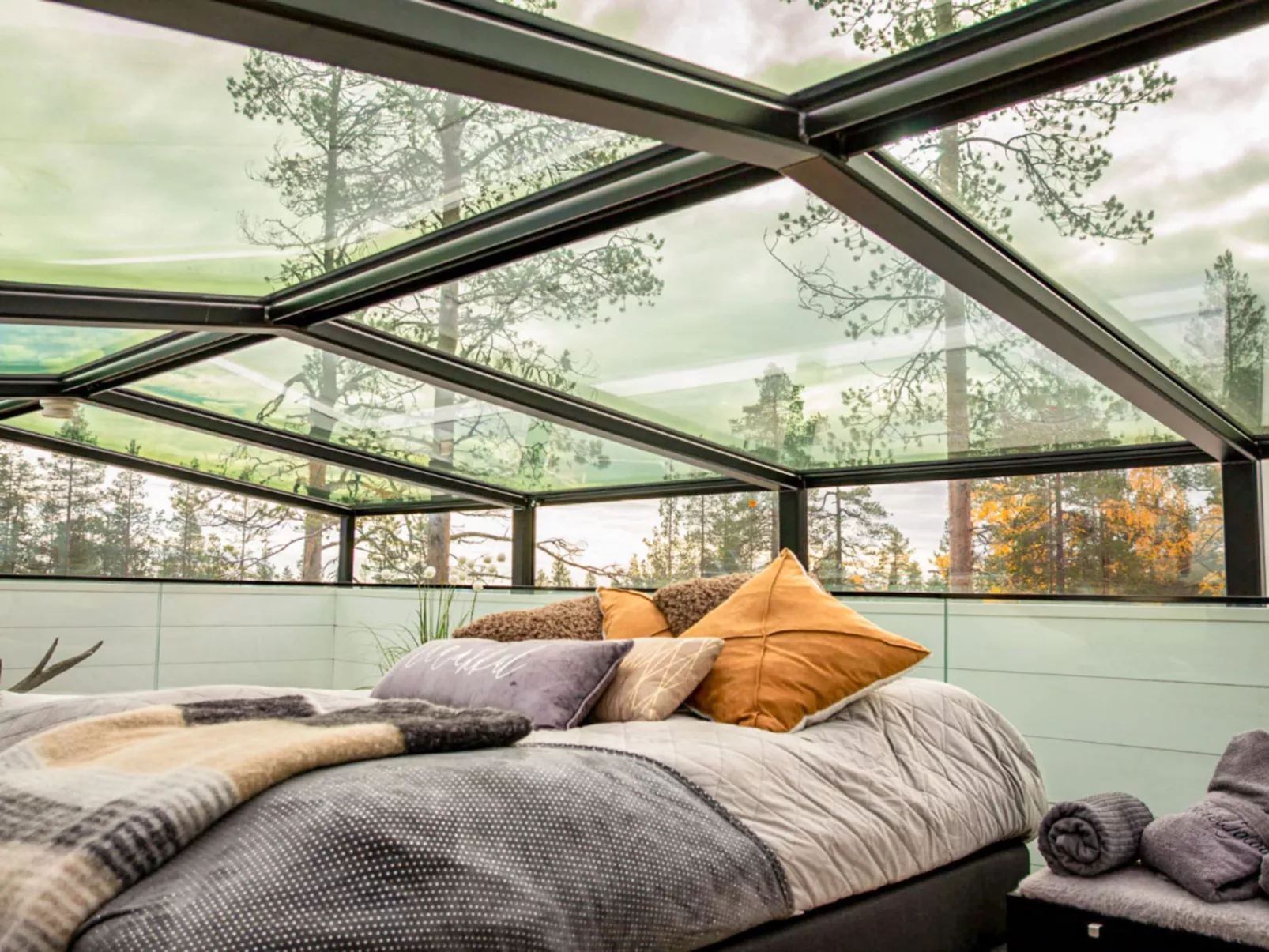 Levi secret igloo ruska 8d - Drinnen