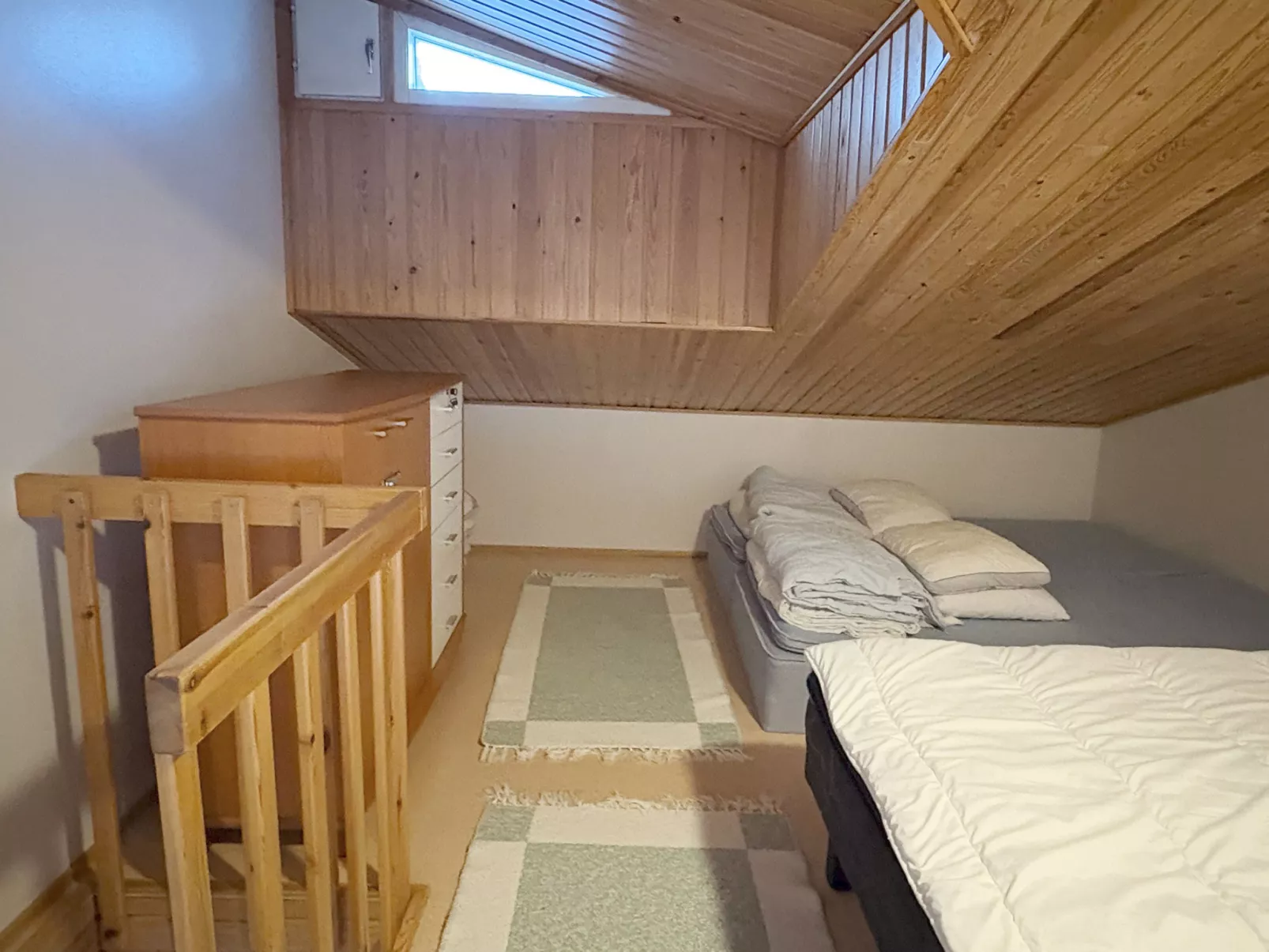 Lumikeidas - Drinnen