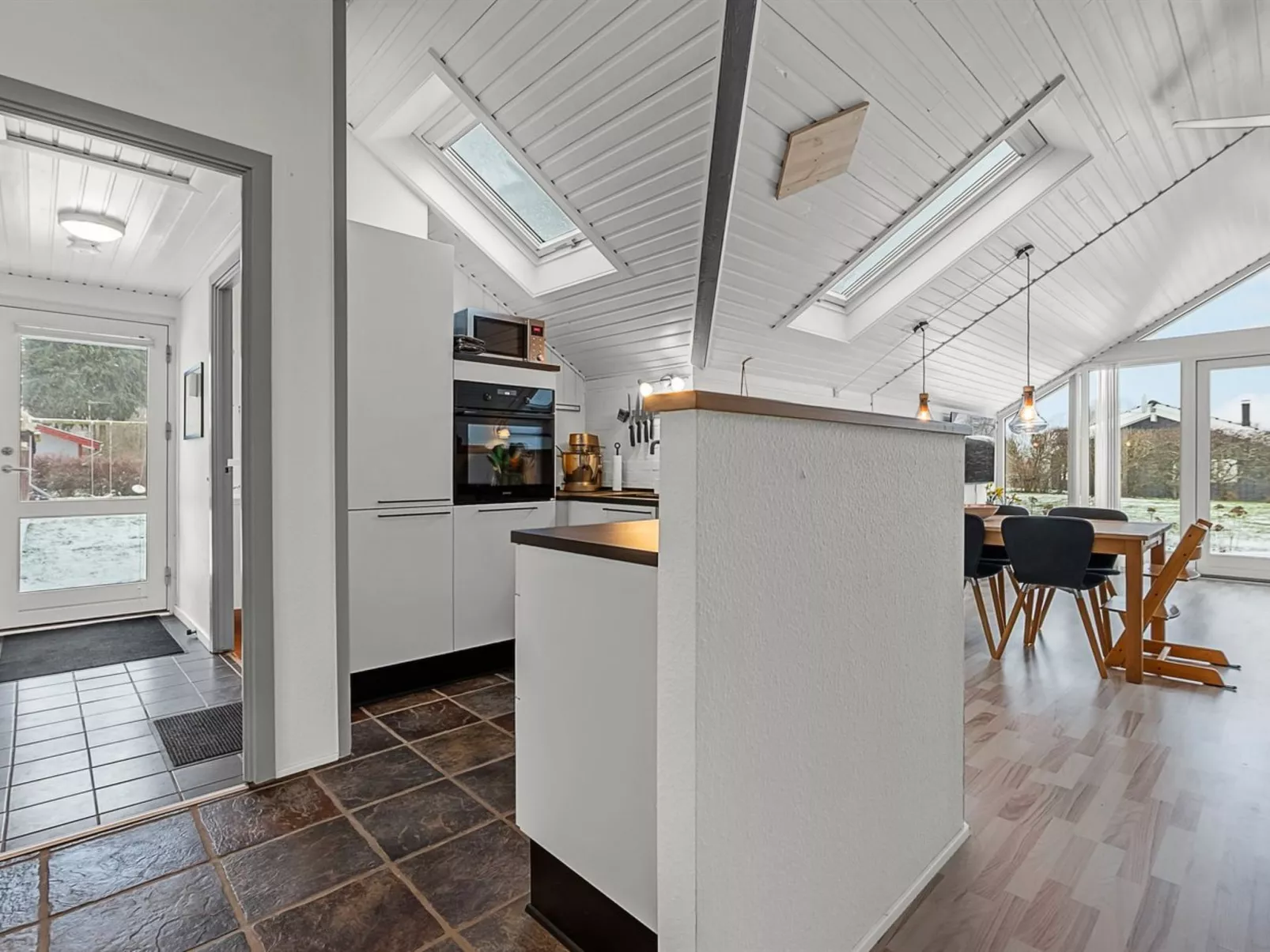 "Hielm" - 490m from the sea - Inside