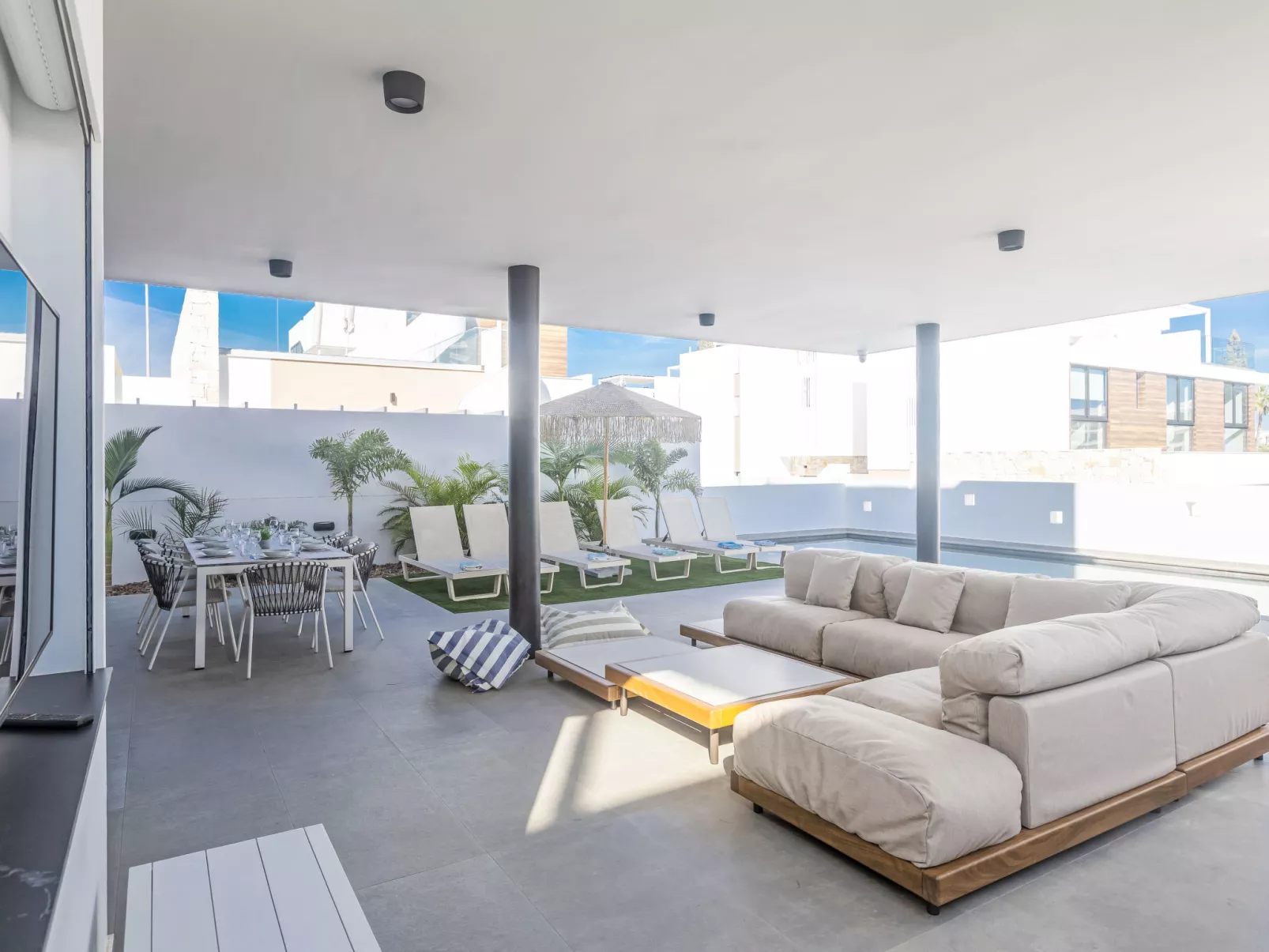 Protaras Aqua Pearl Villa AQ18 mit Poolheizung - Outside