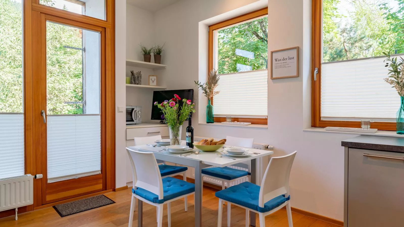 Urslauquelle-Dining room