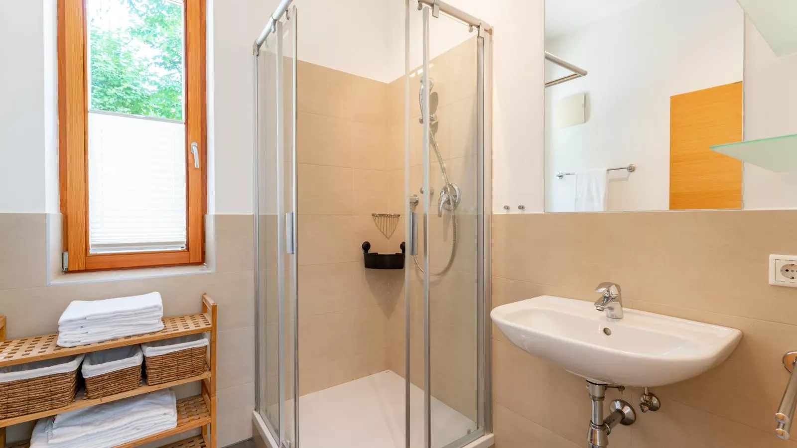 Urslauquelle-Bathroom