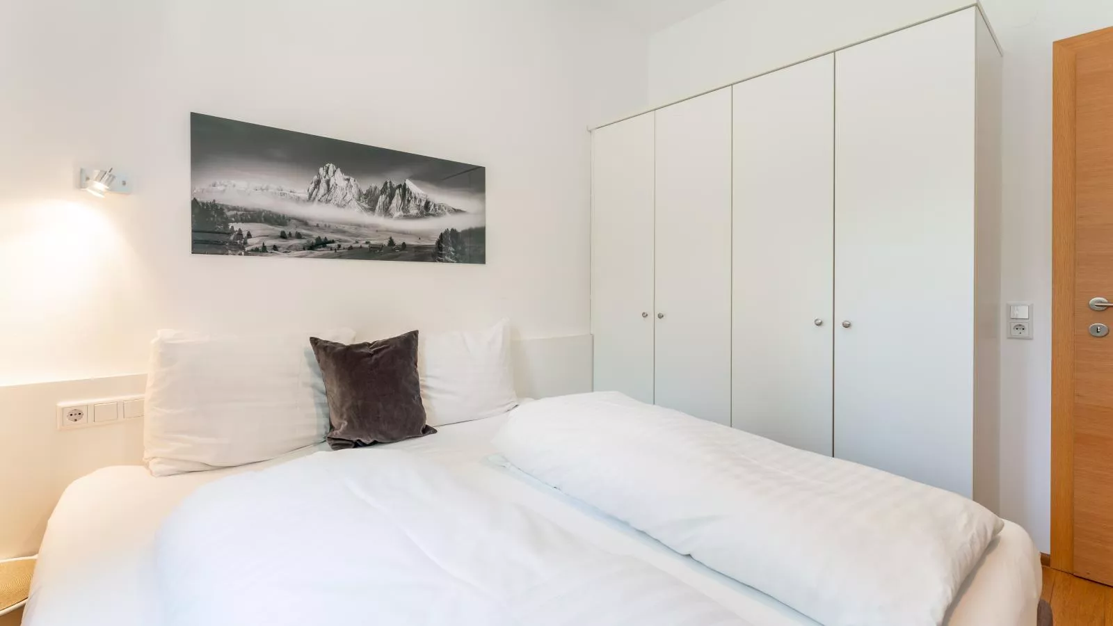 Urslauquelle-Bedroom