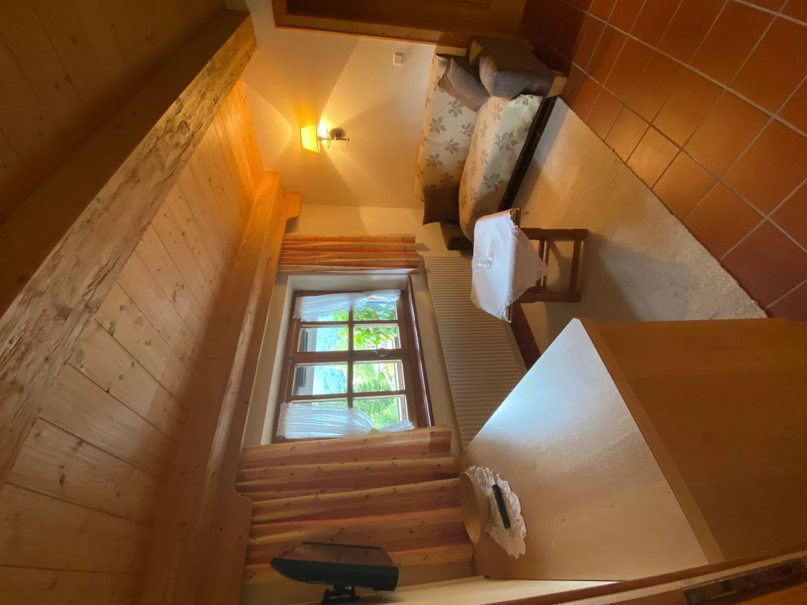 In ruhiger Lage nahe am See - Drinnen