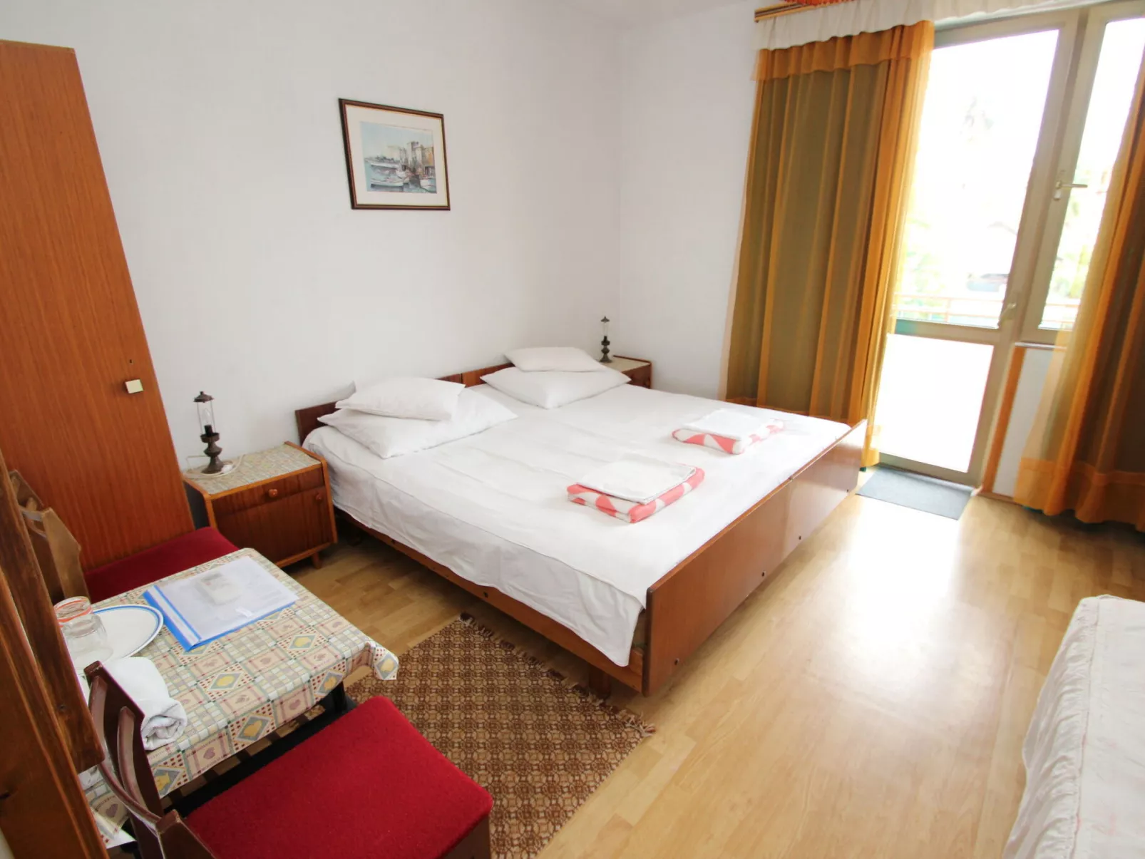 Vintage Guest Room Cerisnja / HR-11059-05 - Dedans