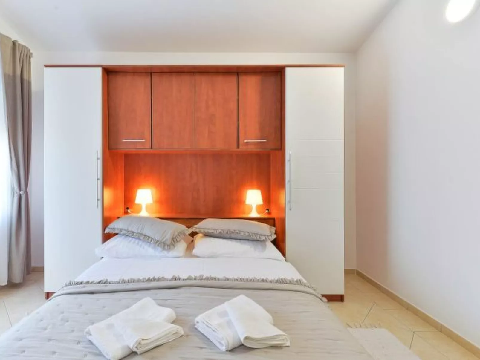 Holiday Apartment Inga Brown with exit to the beac - Image-tags.info