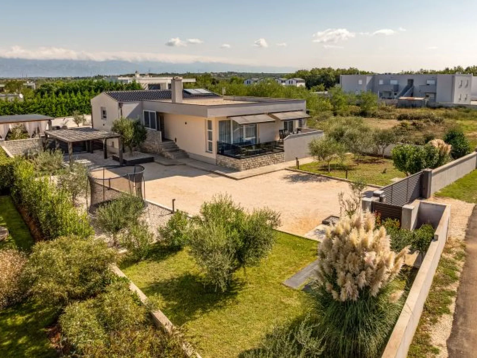 Villa Miranda with pool - Image-tags.info