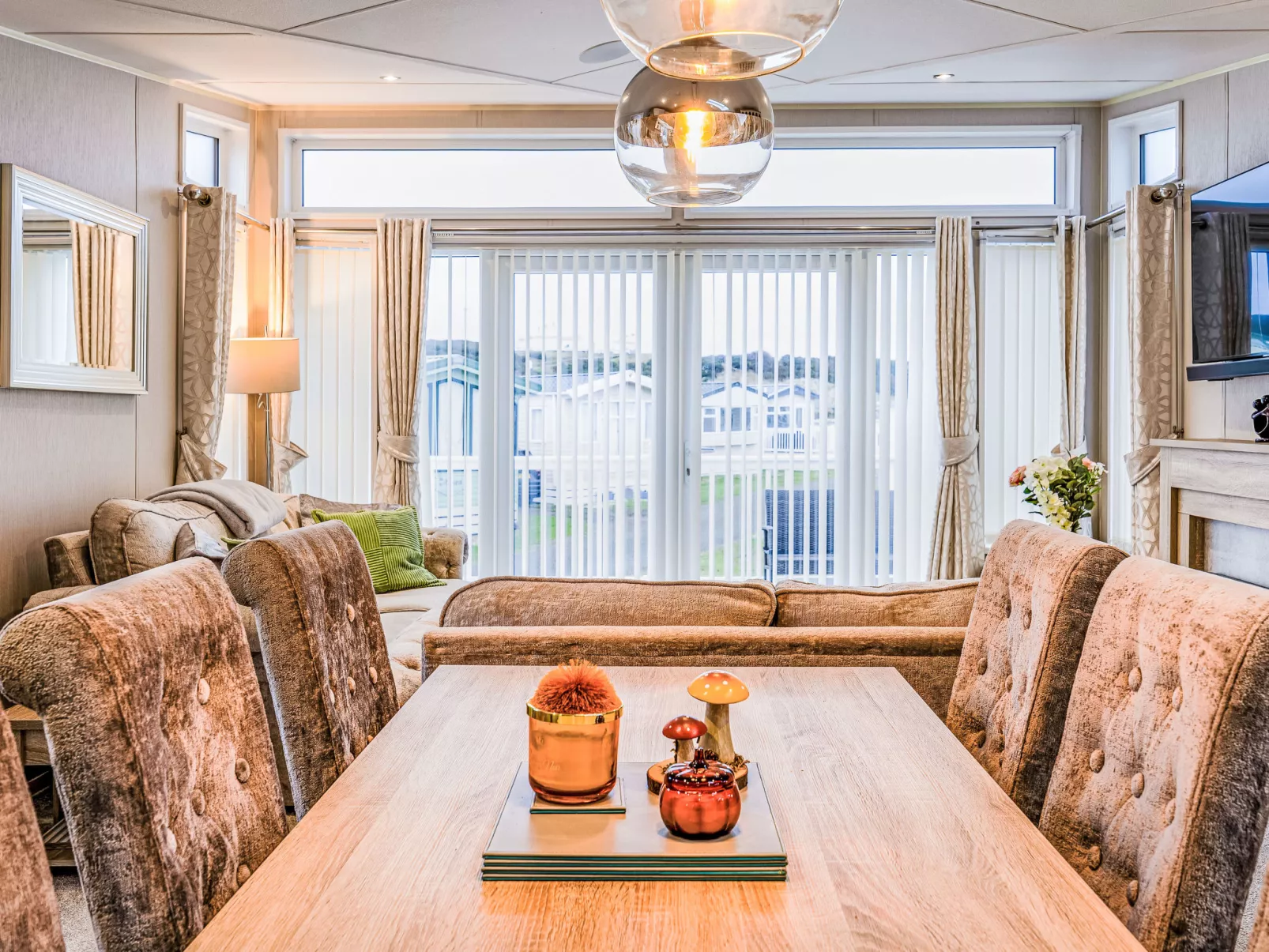 Lighthouse View - Drinnen