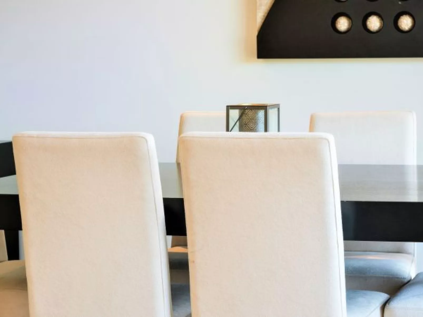 L'Orangerie - Inside