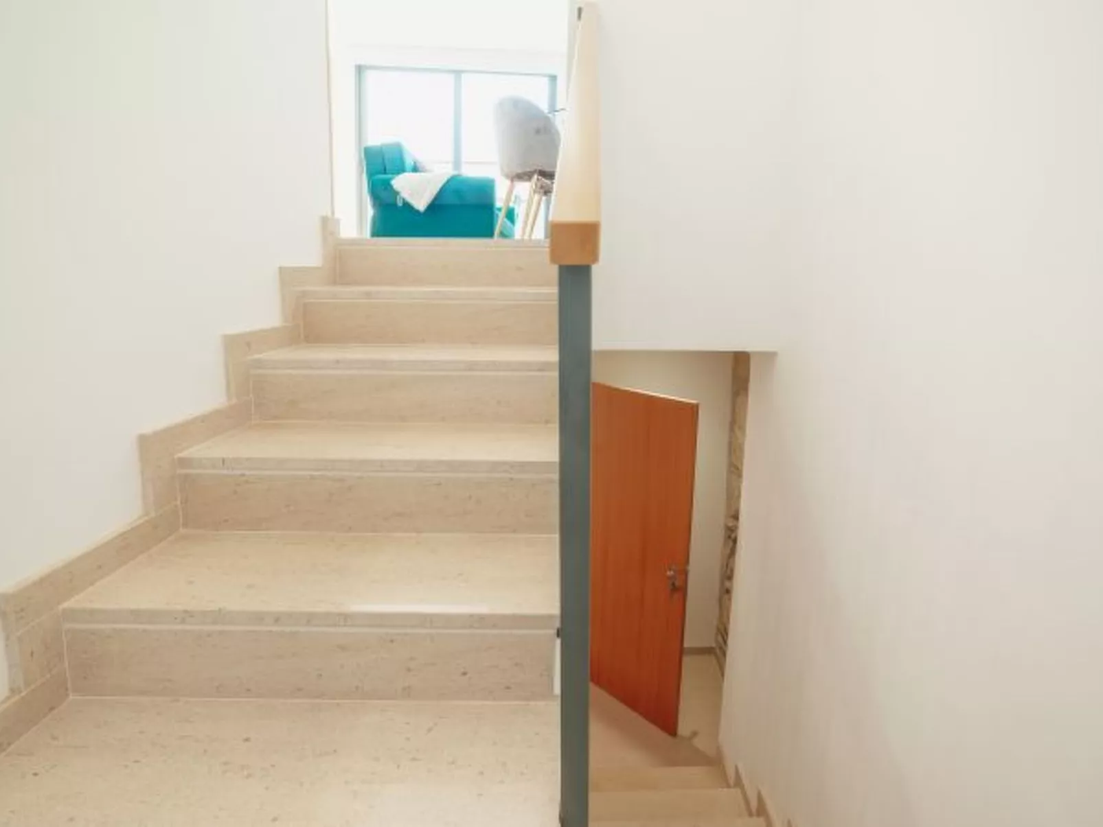 MODERN & STYLISH APARTMENT III by VACATIONY - Inside