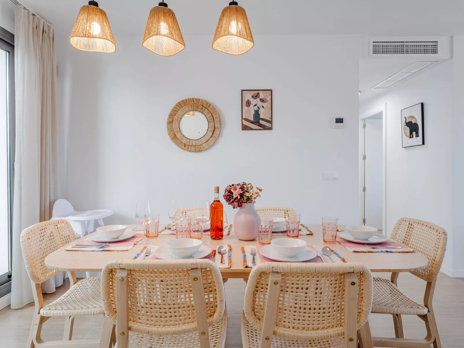 Marina Real III - Inside