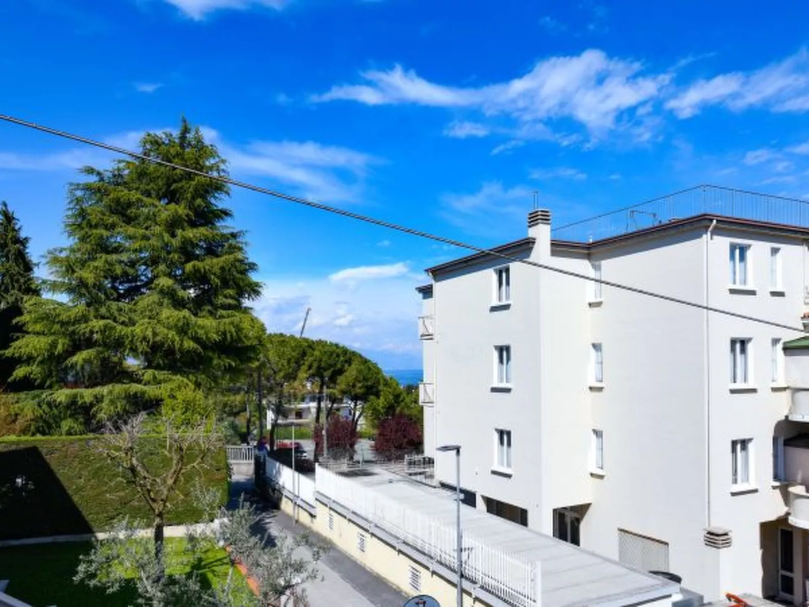 DesenzanoLoft Cappuccino mit privater Garage - Image-tags.info