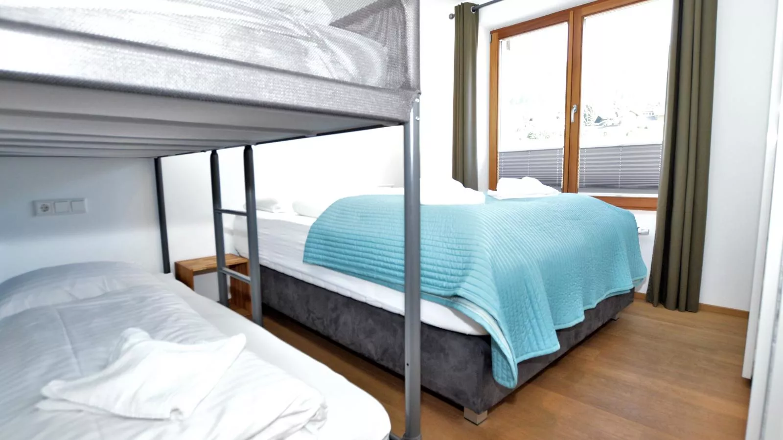 Edelweiss top 7-Bedroom