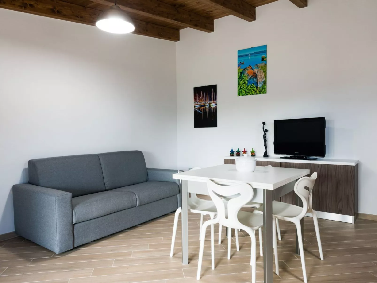 Haus in Calasetta mit Grill und Garten - Drinnen