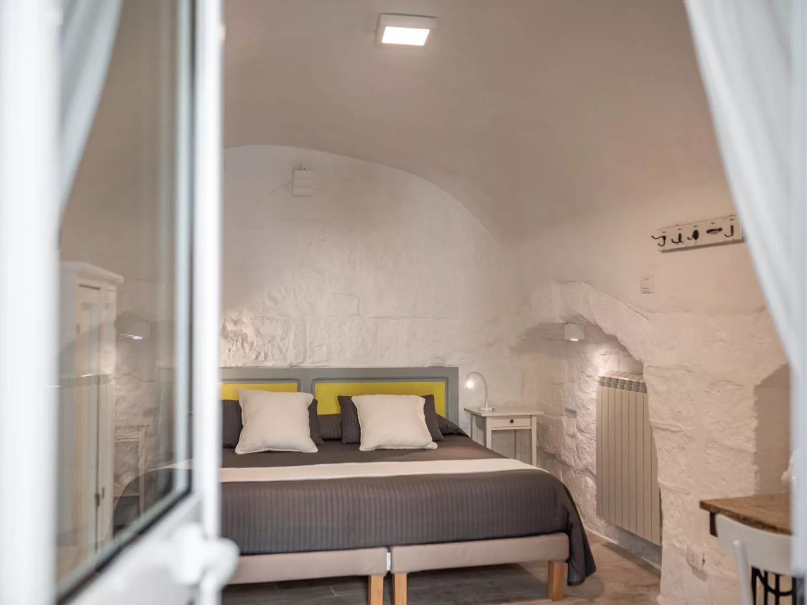 Scirocco - centro storico vicino al mare - Drinnen