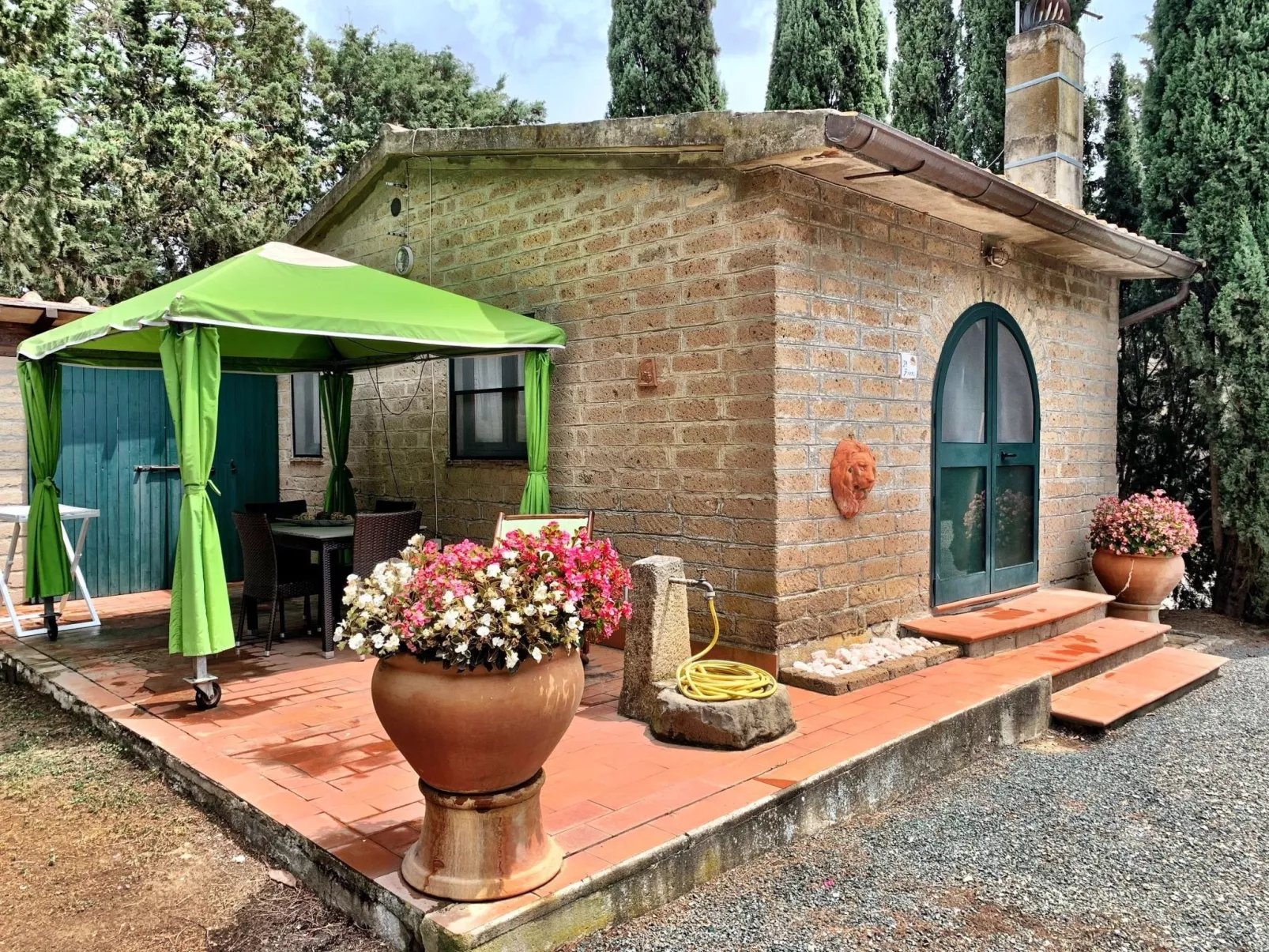 Unabhängiges Zimmer im Garten in der Nähe des Meeres - Dehors