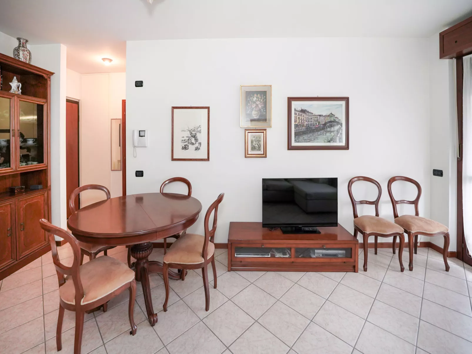 Grandmother's house - Drinnen