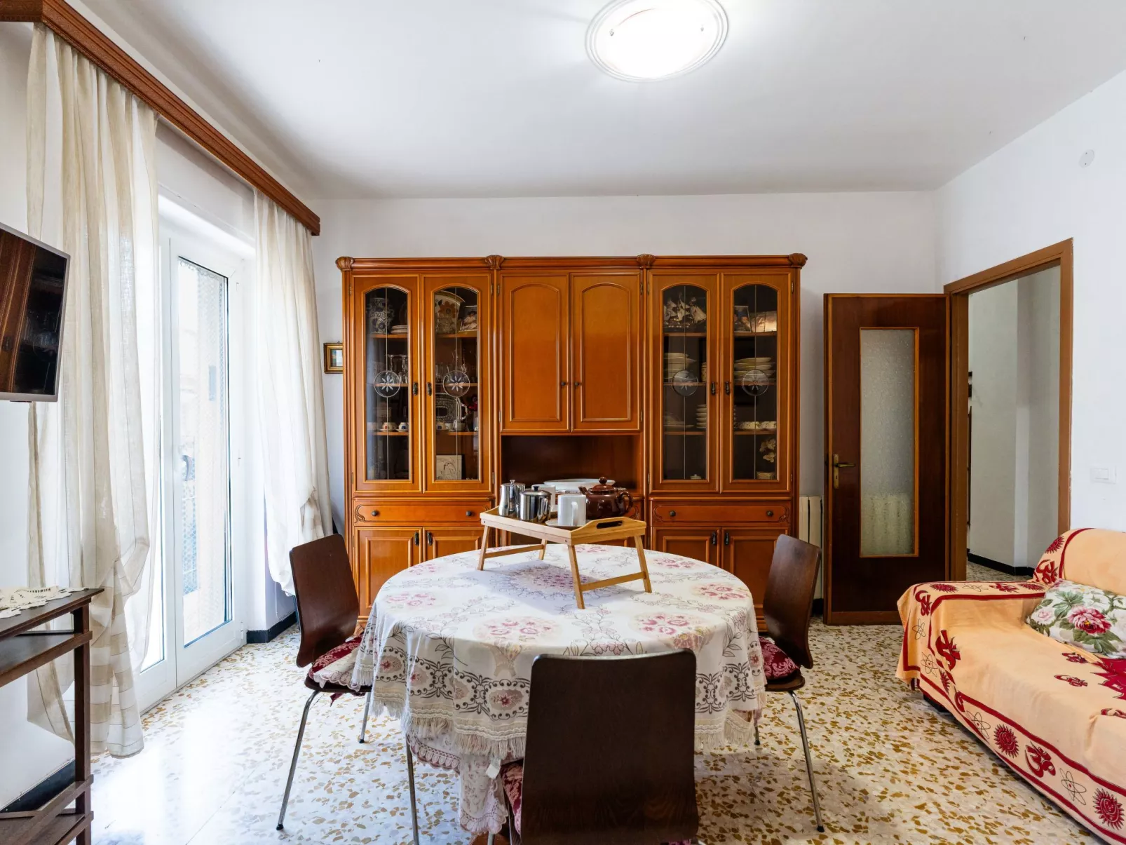 By Bike and Sea - Drinnen